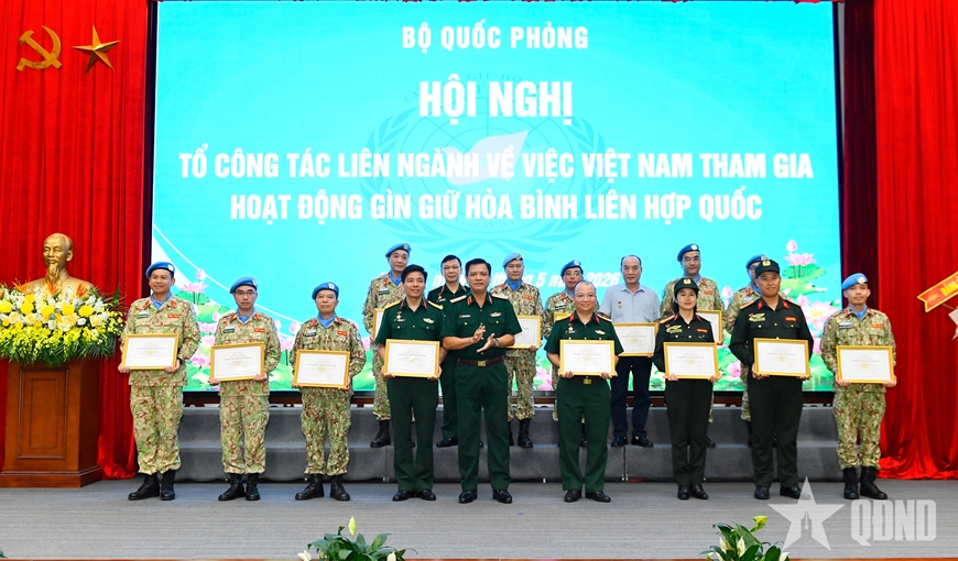 /UploadStore/admin/260527 hoi nghi qdnd/1010.jpg